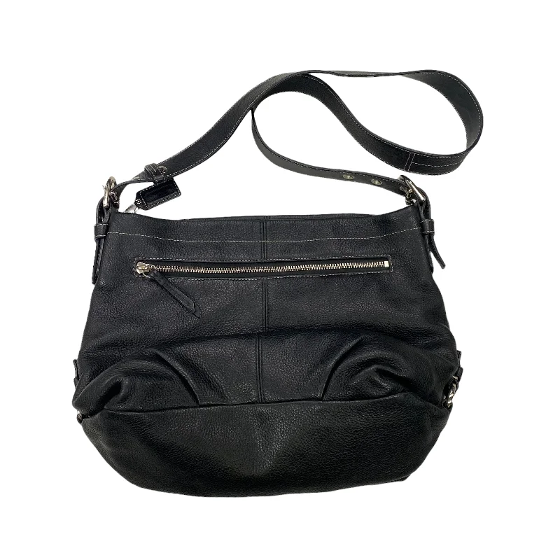 Coach bags with a zippered interior pocket for separating itemsCoach bags with a zippered interior pocket for separating itemsHandbag Designer By Coach  Size: Large