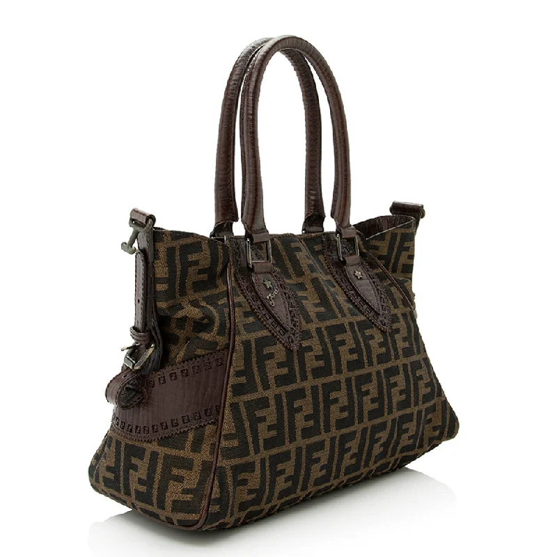 Ladies Fendi shoulder bags with a magnetic - closure flap for easy opening and closingLadies Fendi shoulder bags with a magnetic - closure flap for easy opening and closingLadies Fendi shoulder bags with a magnetic - closure flap for easy opening and closingFendi Zucca Leather Du Jour Small Tote (SHF-21714)