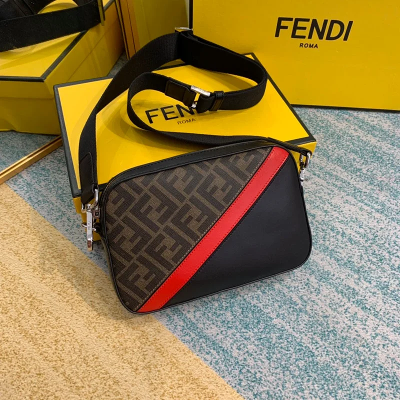 Ladies Fendi shoulder bags with a quilted leather exterior for a luxurious and cozy lookLadies Fendi shoulder bags with a quilted leather exterior for a luxurious and cozy lookLadies Fendi shoulder bags with a quilted leather exterior for a luxurious and cozy lookWF - Fendi Bags - 658