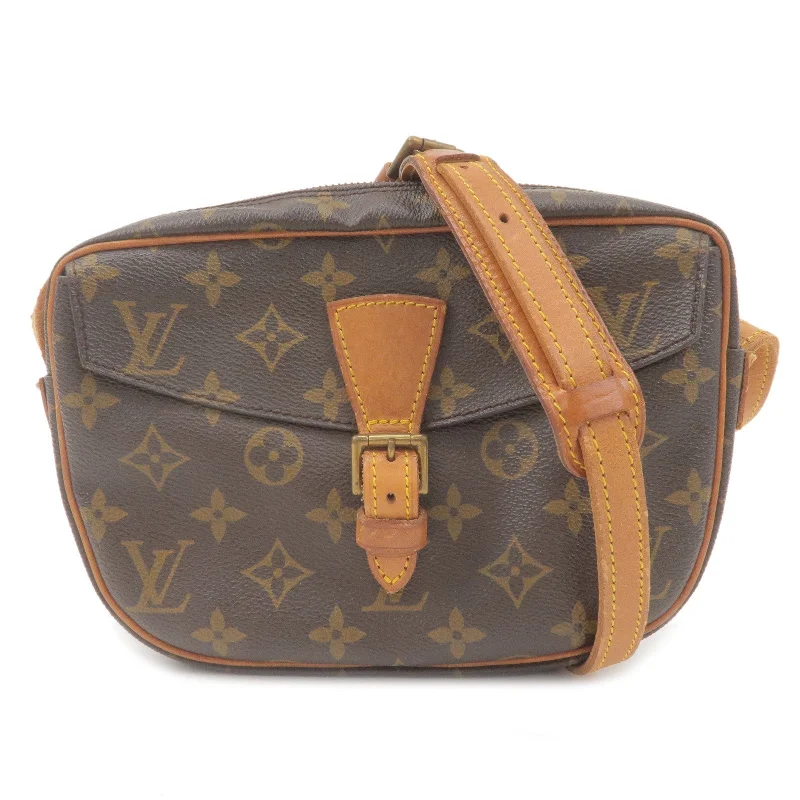 Ladies Louis Vuitton Petite Malle bags with a star - shaped charm for cutenessLouis Vuitton Monogram Jeune Fille MM Shoulder Bag M51226