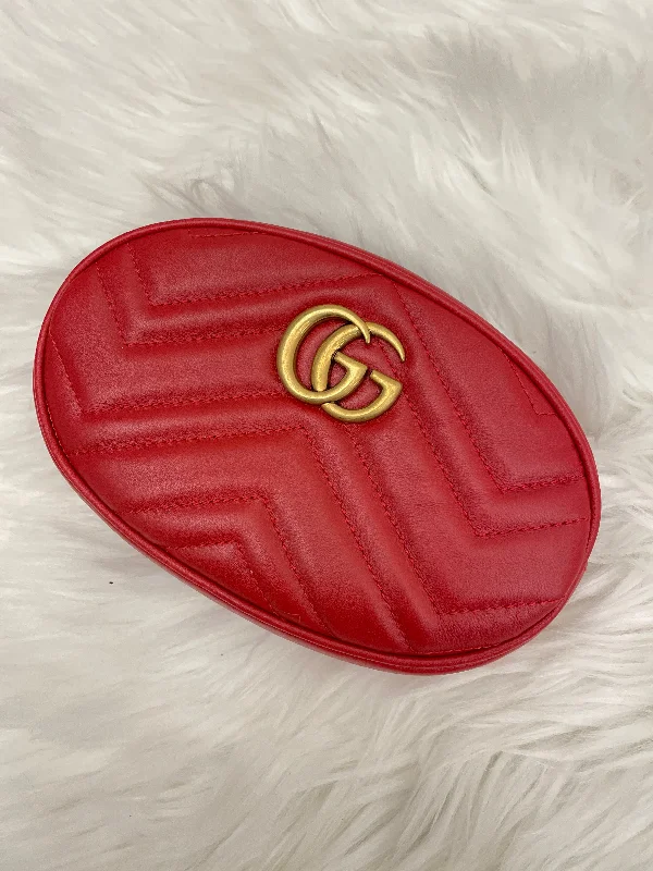 Women Gucci Sylvie bags with a detachable ribbon detailWomen Gucci Sylvie bags with a detachable ribbon detailGucci Gg Hibiscus Red Leather Belt Bag