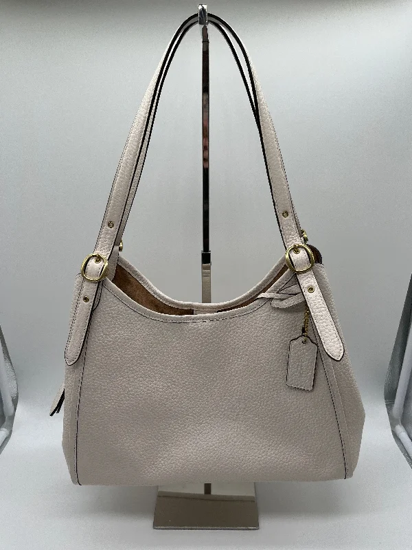 Ladies Coach Tabby bags with a textured leather surface for a more tactile lookLadies Coach Tabby bags with a textured leather surface for a more tactile lookHandbag Designer By Coach  Size: Medium