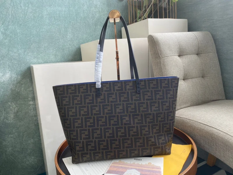 Fendi bags with a detachable tablet holder for using tablets on the goFendi bags with a detachable tablet holder for using tablets on the goFendi bags with a detachable tablet holder for using tablets on the gofendi luxury-Totes - FDI Bags - 004