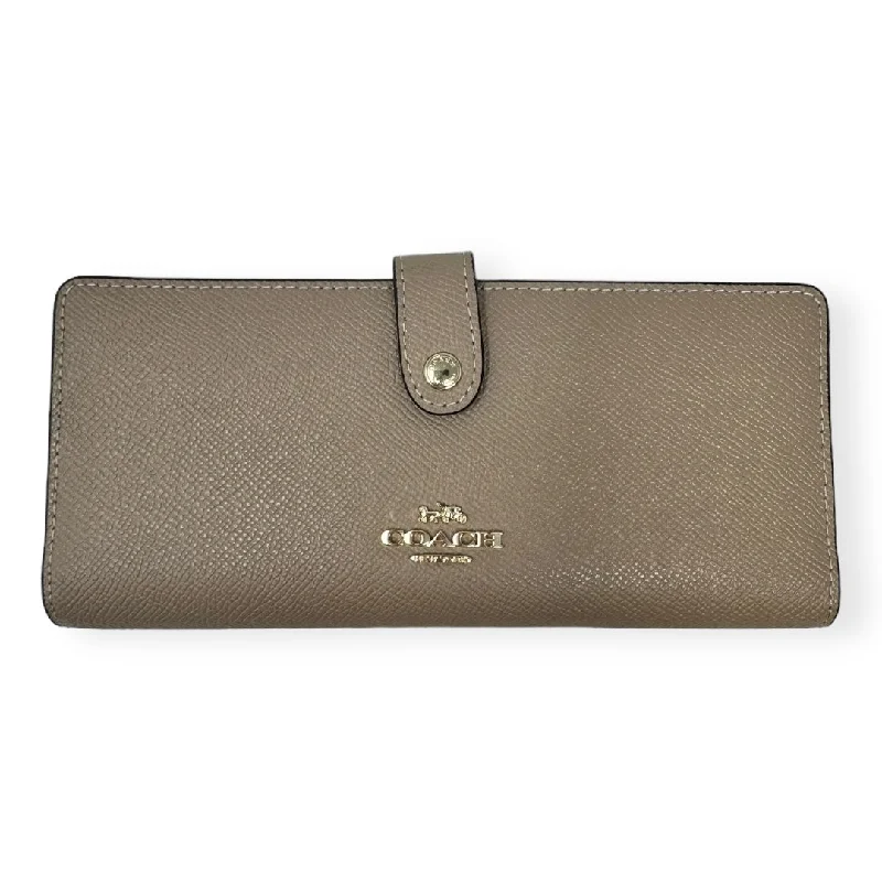 Coach Tabby bags with a classic turnlock closure for a timeless styleCoach Tabby bags with a classic turnlock closure for a timeless styleSlim Leather Wallet Designer By Coach  Size: Medium