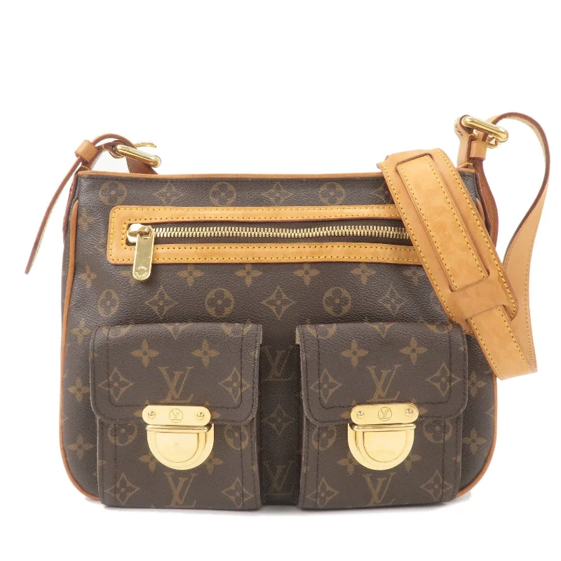 Ladies Louis Vuitton Petite Malle bags with a star - shaped charm for cutenessLouis Vuitton Monogram Hudson GM Shoulder Bag Brown M40045