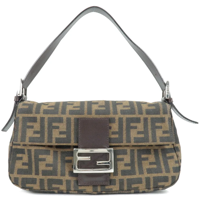 Fendi By The Way bags with a detachable pouch for separating small itemsFendi By The Way bags with a detachable pouch for separating small itemsFendi By The Way bags with a detachable pouch for separating small itemsFENDI Zucca Canvas Leather Mamma Baguette Shoulder Bag Brown 26424