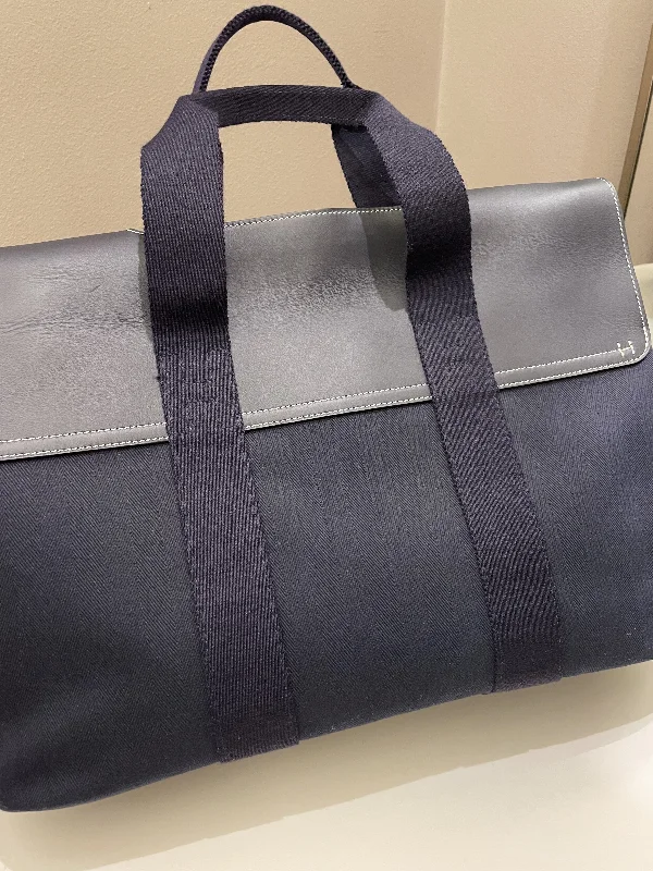 Iconic Hermes Birkin Bags in Rare Leather VarietiesHermes Toile Valparaiso Navy Toile Chevron