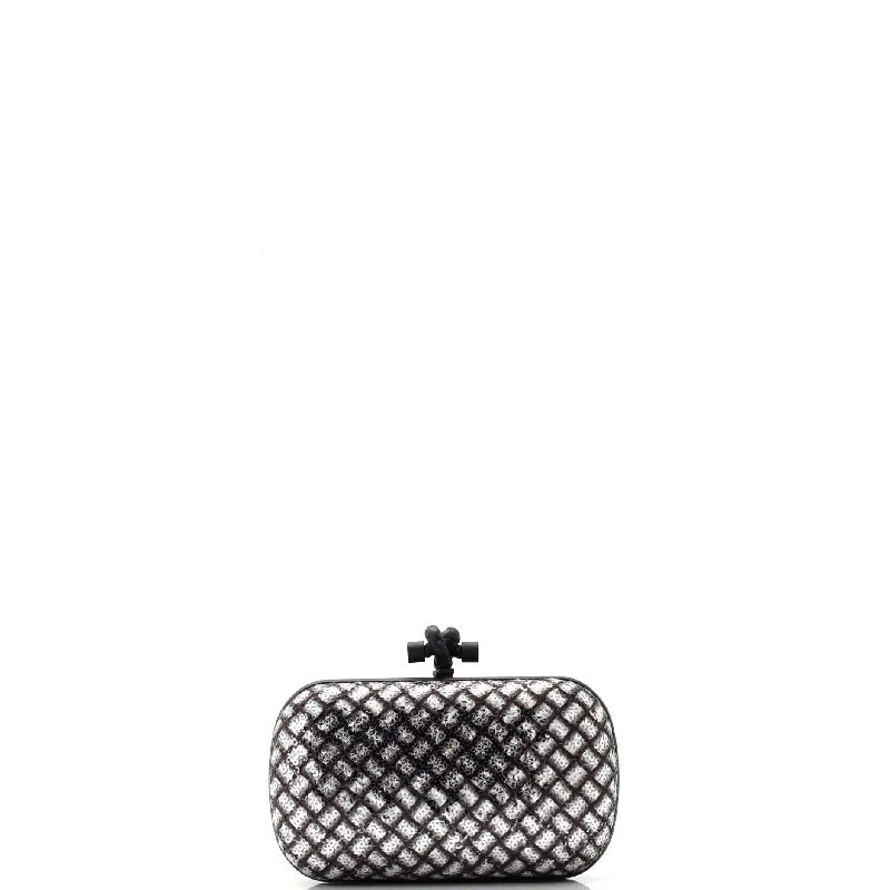 High - Capacity Burberry Duffle Bags for Long TripsBox Knot Clutch Sequins Small