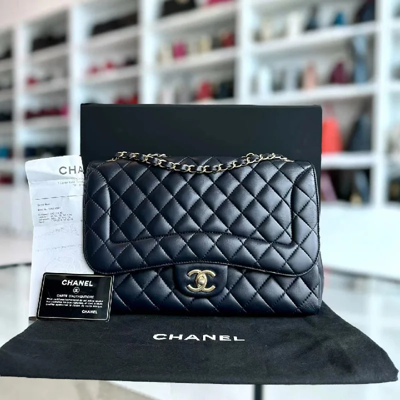 Chanel New Arrival Handbag with Gold HardwareChanel New Arrival Handbag with Gold HardwareChic Flap Jumbo Quilted Calfskin Dark Blue Golden Hardware Series 21