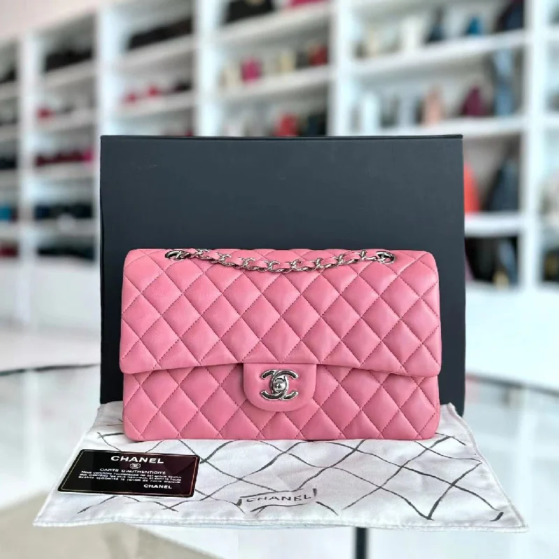 Chanel Small Crossbody Bag for TravelChanel Small Crossbody Bag for Travel*Like New* Medium 25CM Double Flap Quilted Lambskin Silver Hardware Series 18