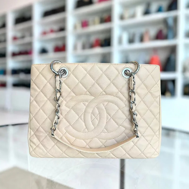 Chanel Vintage Inspired Handbag for Retro LoversChanel Vintage Inspired Handbag for Retro LoversCaviar GST Grand Shopping Tote Quilted Calfskin Beige SHW No 15