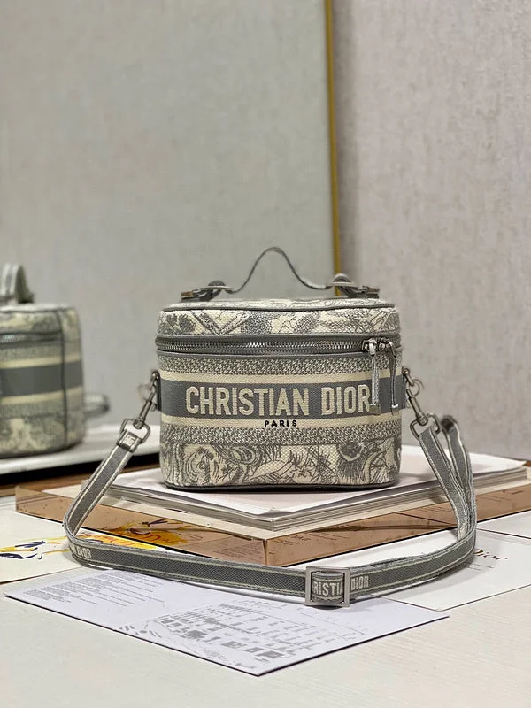 Christian Dior handbags with a back - pocket for quick storageChristian Dior handbags with a back - pocket for quick storageBC - Dior Bags - 1929