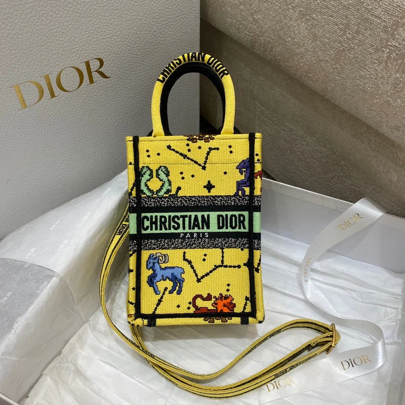 Christian Dior bags with a detachable coin purse insideChristian Dior bags with a detachable coin purse insideChristian Dior Bags - 4529