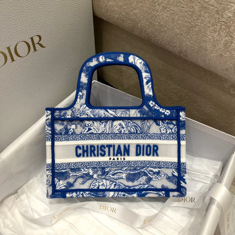 Fashion - forward Christian Dior tote bags for the modern womanFashion - forward Christian Dior tote bags for the modern womanChristian Dior Bags - 4539