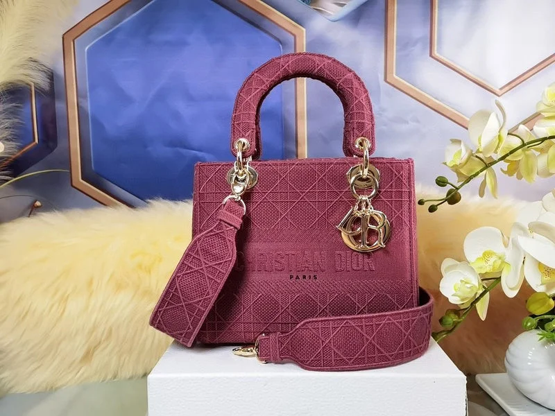 High - fashion Christian Dior bags with a geometric patternHigh - fashion Christian Dior bags with a geometric patternChristian Dior Bags - 4643