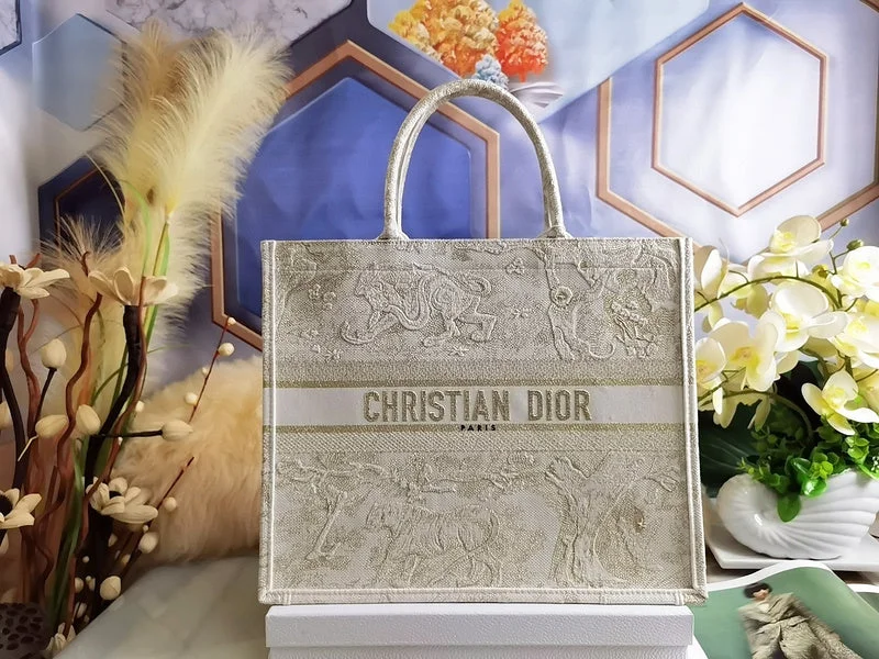 Christian Dior handbags with a snap - button closure and a decorative buckleChristian Dior handbags with a snap - button closure and a decorative buckleChristian Dior Bags - 4644