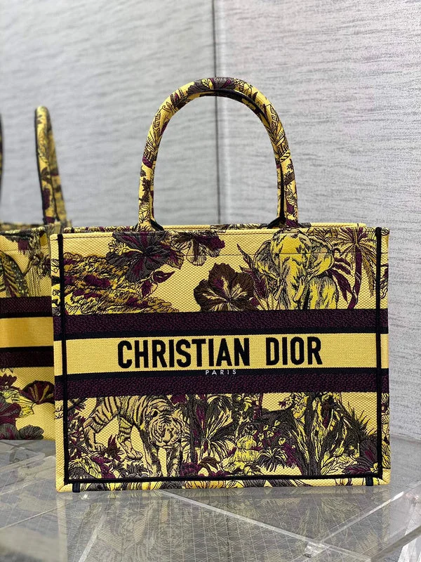 Luxury Christian Dior crossbody bags with a chain - link strapLuxury Christian Dior crossbody bags with a chain - link strapWF - Dior Bags - 007